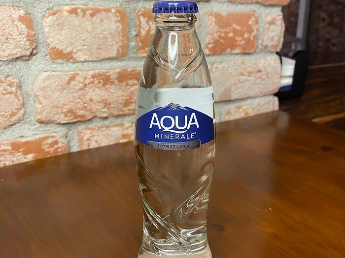 Aqua Minerale c газом