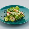 Фото к позиции меню Японский салат окономияки с креветкой