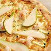 Фото к позиции меню Пицца Креветки с грушей и соусом том ям