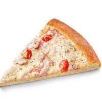 Пицца Карбонара кусочек