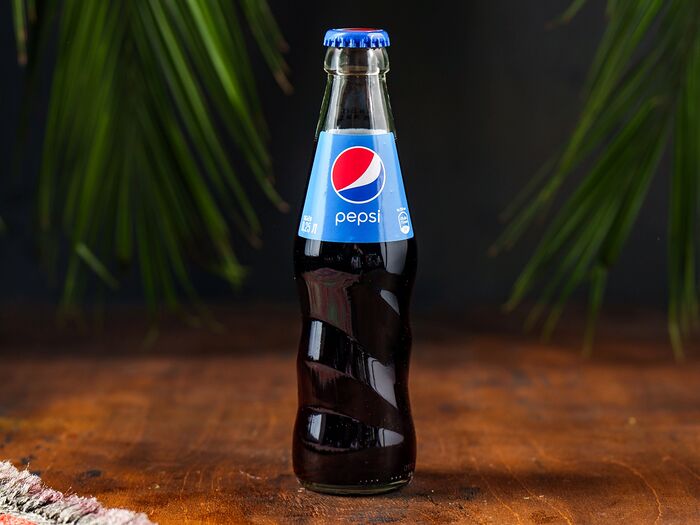 Pepsi (в стекле)