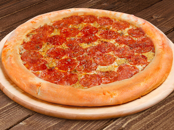 Пицца Пепперони 22 см на классическом тесте