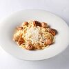 Фото к позиции меню Спагетти с куриными фрикадельками и белыми грибами под трюфельным соусом