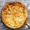 Фото к позиции меню Пицца сырный микс