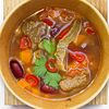 Фото к позиции меню Фасолевый суп с говядиной и чили