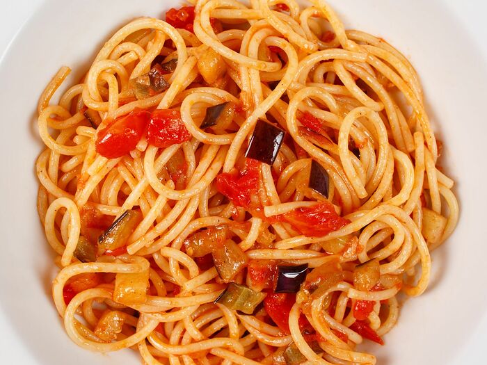 Спагетти с соусом Сицилиана