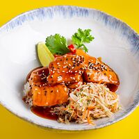 Филе лосося в соусе терияки с рисом