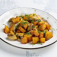 Картофель, жаренный с грибами