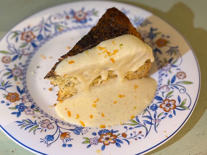 Маковый пирог с крем-англез