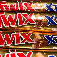 Конфета Twix Extra