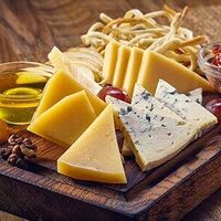 Ассорти классических сыров