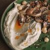 Фото к позиции меню Хумус с теплыми грибами