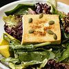 Фото к позиции меню Зеленый салат с тофу