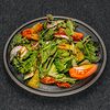 Фото к позиции меню Салат из свежих овощей с соусом песто