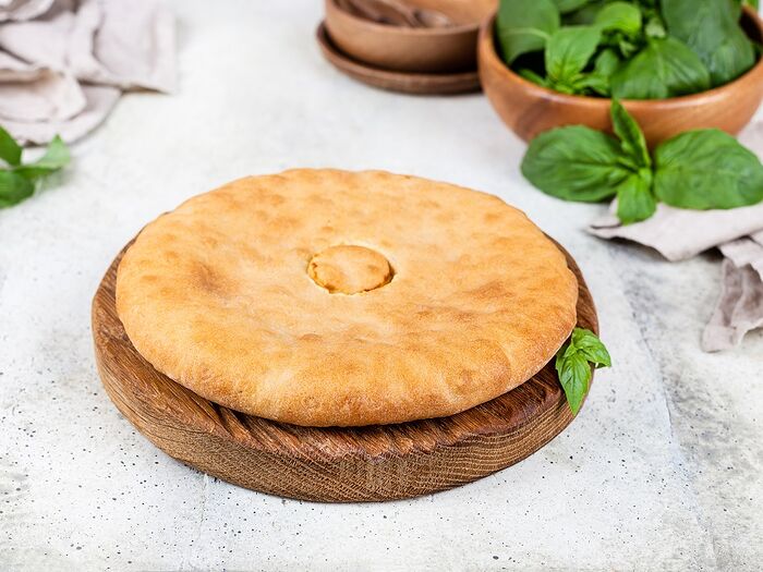 Пирог осетинский с картофелем и сыром