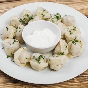 Пельмени отварные с мясом