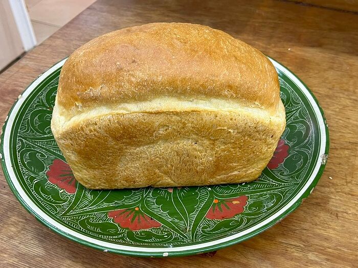 Хлеб белый большой