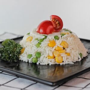 Рис с кукурузой и горошком