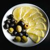 Фото к позиции меню Маслины, оливки и лимон