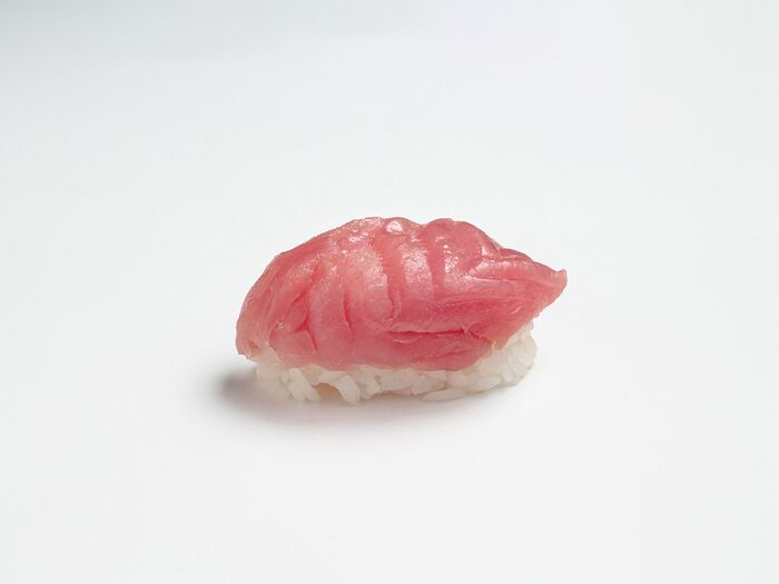 Суши тунец