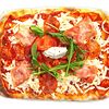 Фото к позиции меню Итальянская пицца половинка