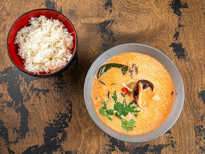 Острый суп Том Ям с рисом New