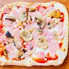 Фото к позиции меню Римская пицца с ветчиной и грибами