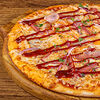 Фото к позиции меню Пицца на тонком тесте с курицей барбекю