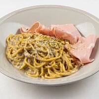 Спагетти с мортаделлой и трюфелем