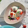 Фото к позиции меню Мороженое с ягодами