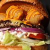 Фото к позиции меню Чизбургер с сырными шариками