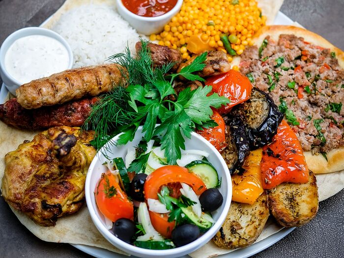 Турецкая мясная тарелка