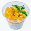 Фото к позиции меню Мусс из семян чиа с тропическими фруктами и соусом манго