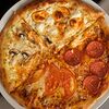 Фото к позиции меню Пицца кусочком в ассортименте