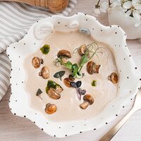 Грибной крем-суп. Mushroom cream soup