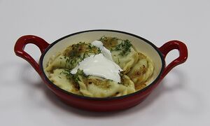 Вареники с картофелем и жареным луком