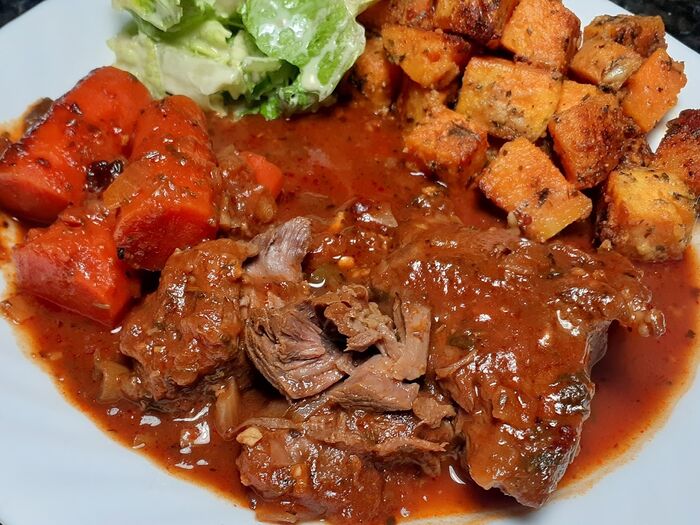 Viande sauce tomate