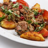 Оджахури - картошка со свининой и овощами