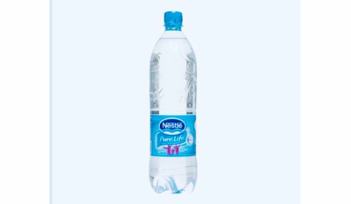 Вода Nestle с газом