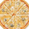 Фото к позиции меню Пицца Кватро Фармаджио (Четыре сыра)