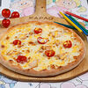 Фото к позиции меню Пицца с курицей и помидорами Рафаэль