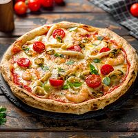 Пицца с морепродуктами и томатами черри