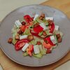 Фото к позиции меню Летний салат из свежих овощей с брынзой