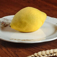Лимон - корпусное пирожное