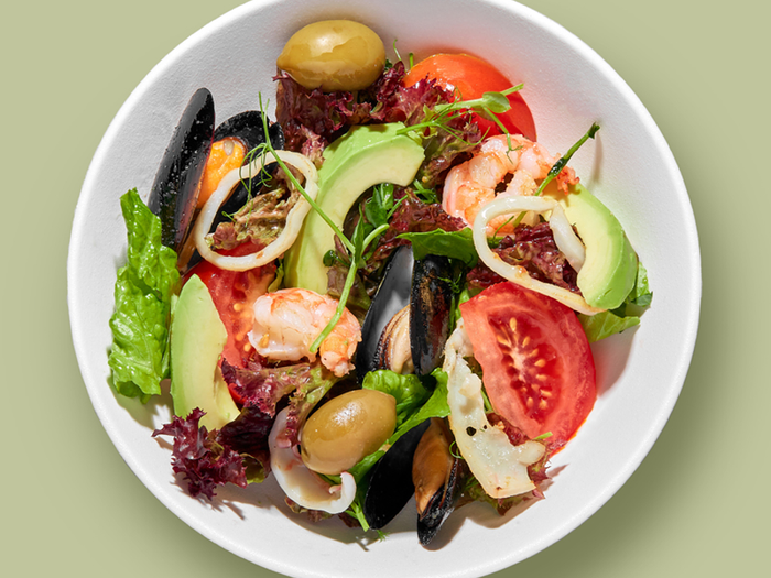 Сицилийский с морепродуктами салат