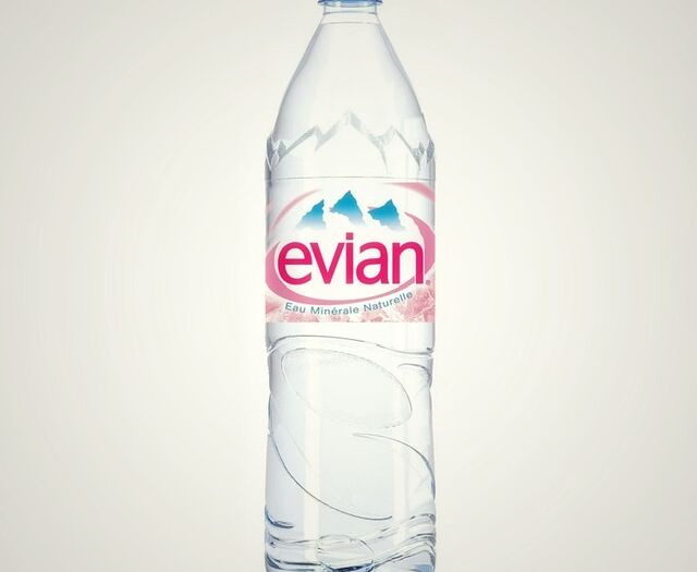 Вода негазированная Эвиан 1,5л