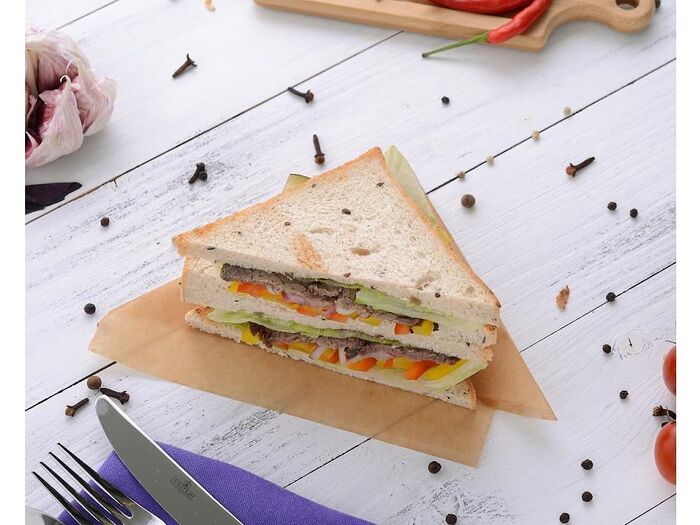 Сэндвич с курочкой карри и овощами