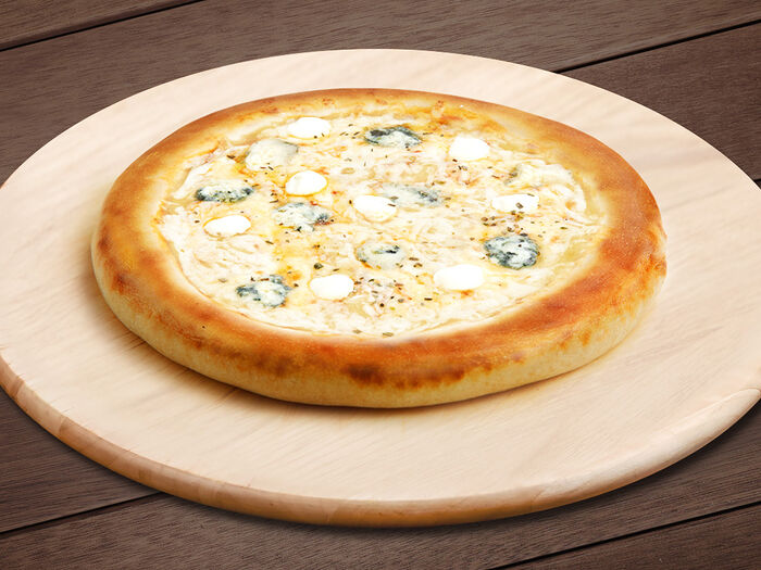 Пицца 5 сыров с горгонзолой 22 см на классическом тесте
