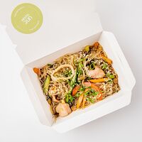 Wok с курицей