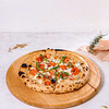 Фото к позиции меню Пицца со слабосоленной форелью и страчателлой